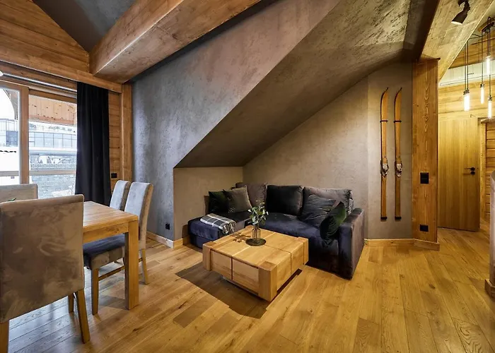 Giewont Apartmanhotel 4*