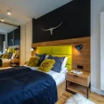 Giewont Hotel apartamentowy 4*