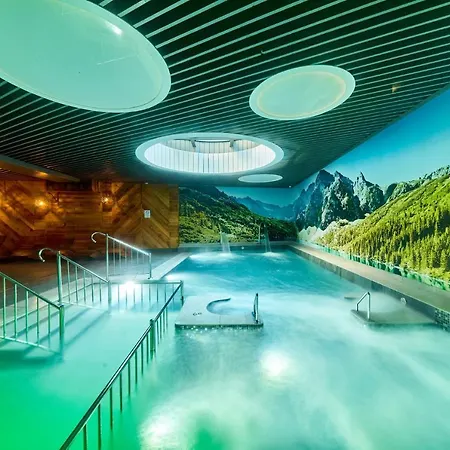 Giewont 公寓式酒店 4*