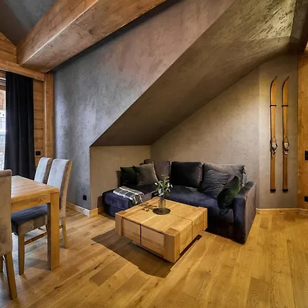 Giewont 公寓式酒店 4*