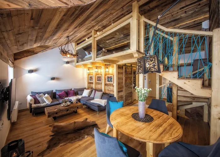 Giewont Hotel apartamentowy 4*